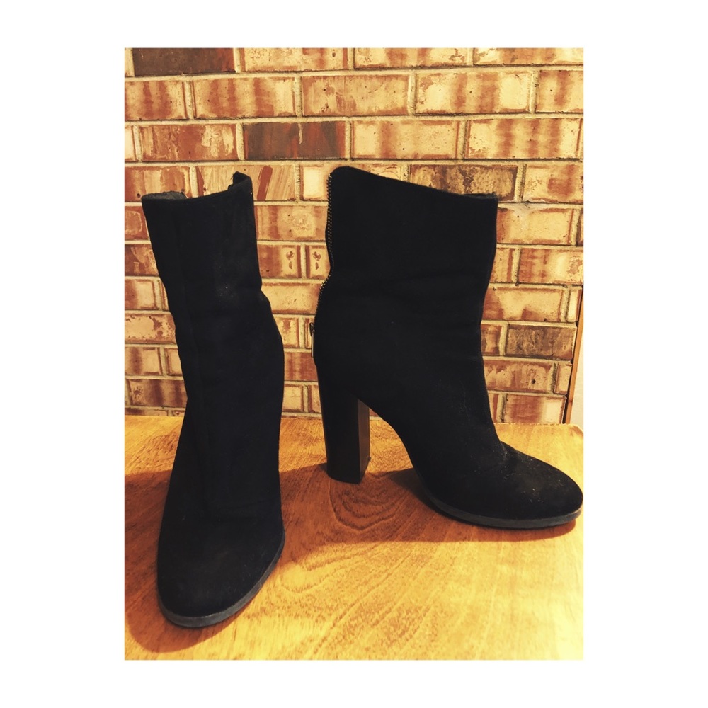 Black booties / Ankle / high heels